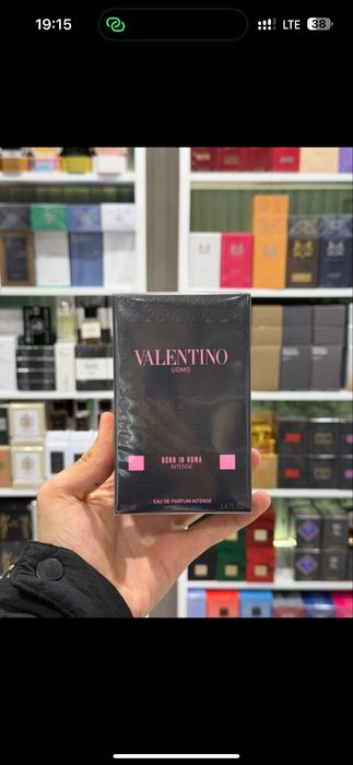 Valentino Uomo Born In Roma Intense —