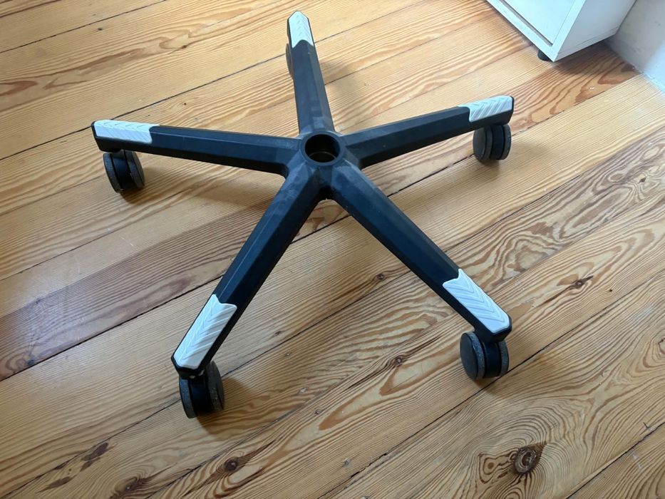 Sprzedam pająk i kółka od fotela diablo x-fighter