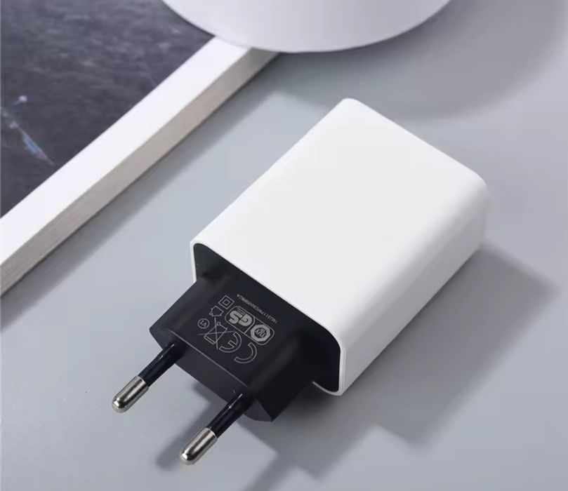 Блок зарядка Google Pixel 30W