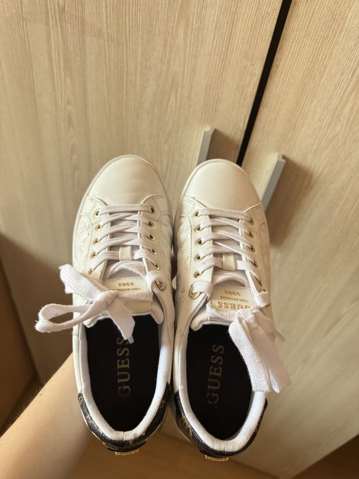 Кросівки guess, оригінал