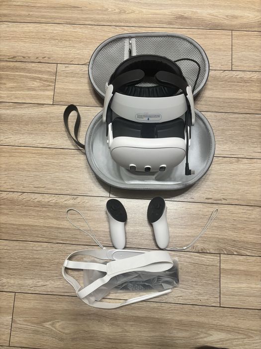 Meta quest 3 + bobovr m3 pro + etui