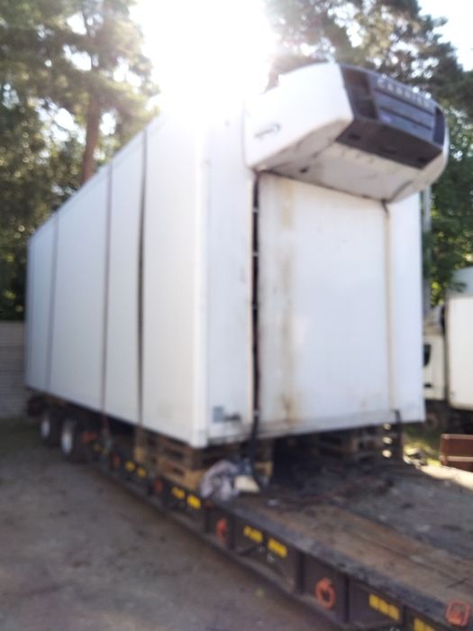 Zabudowa kontener izoterma chłodnia agregat