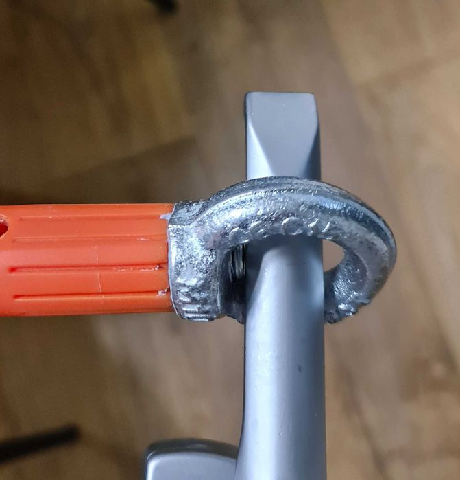 Drążek teleskopowy 1.5 m - 3 m do obsługi okien dachowych