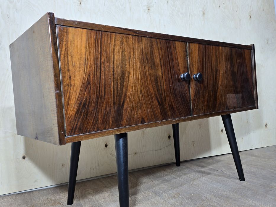 Komoda prl transport