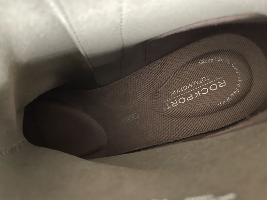 Botas n37 pele pretas,castanhas e camurça. Marca Rockport, cristina