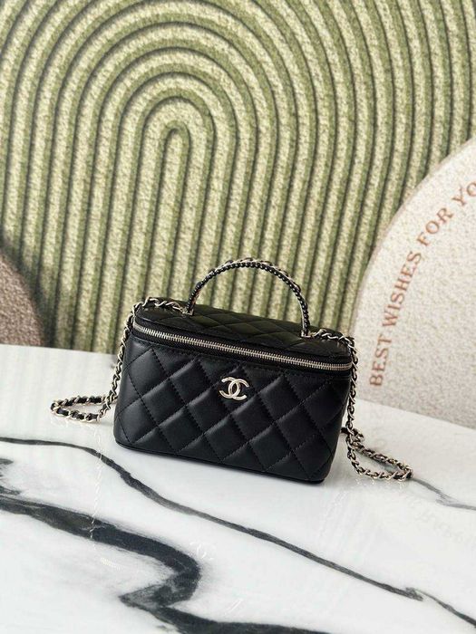 Torebka Chanel Vanity z lusterkiem