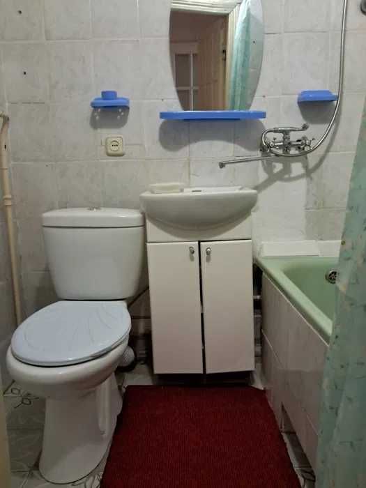 Оренда однокімнатної квартири в центрі міста!!Світло не вимикають!!