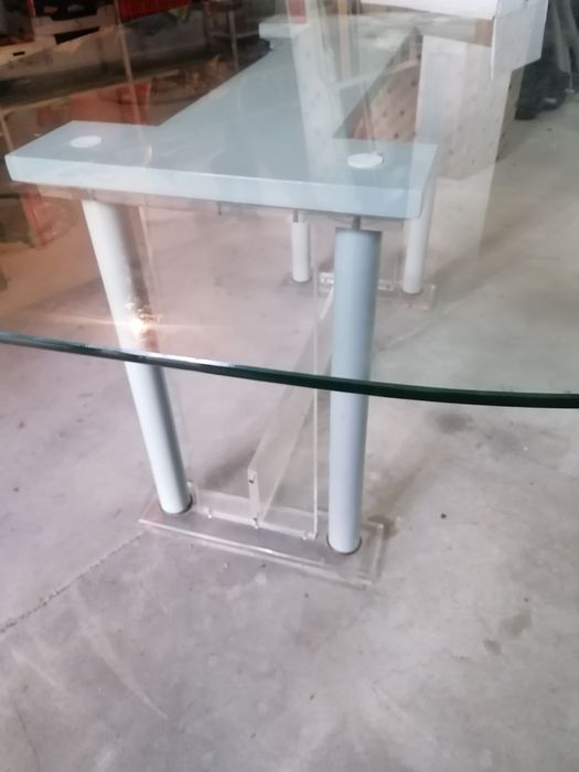 Mesa sala com tampo em vidro