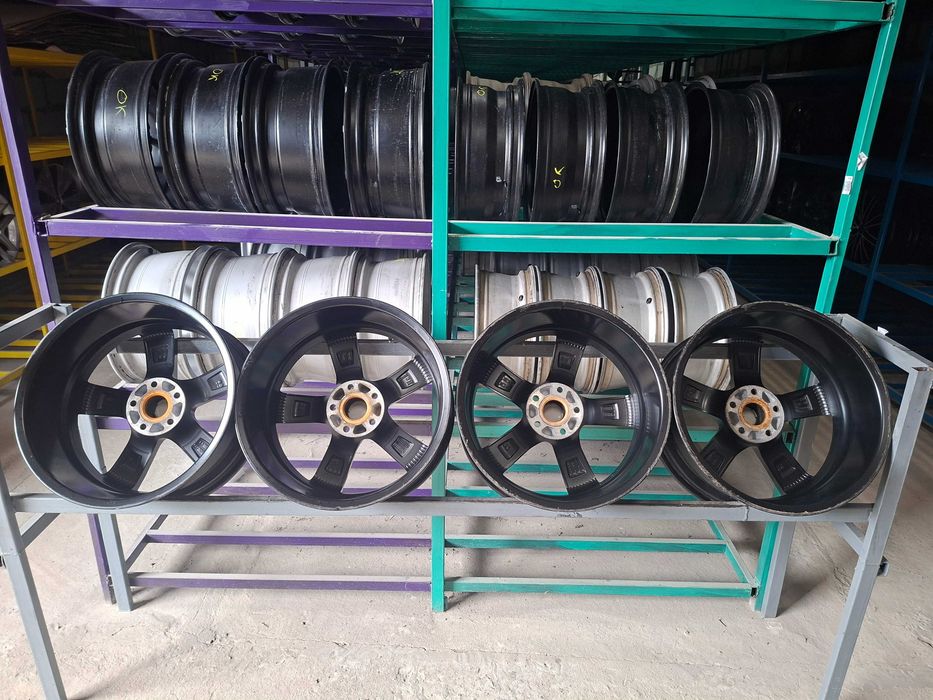 Диски Дезент Шкода 5/112 R18 7,5J ET38 Dezent Skoda.