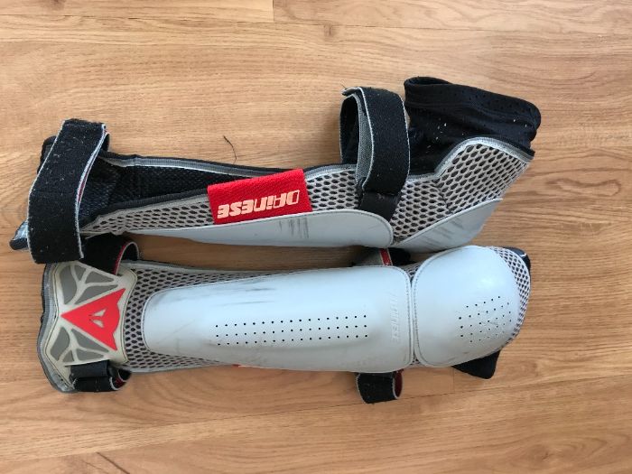 Joelheiras Caneleiras Dainise para mota ou downhill