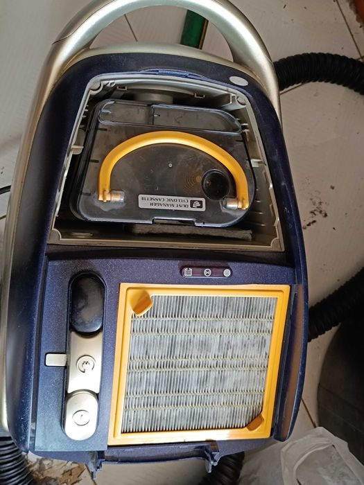 Aspirador Hoover TCO200 Octopus 2000W