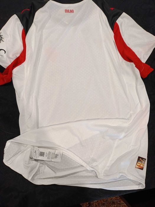 AC Milan Authentic Away Shirt 2025/2026