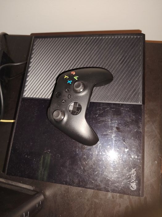 Xbox one FAT 500gb com dois comandos