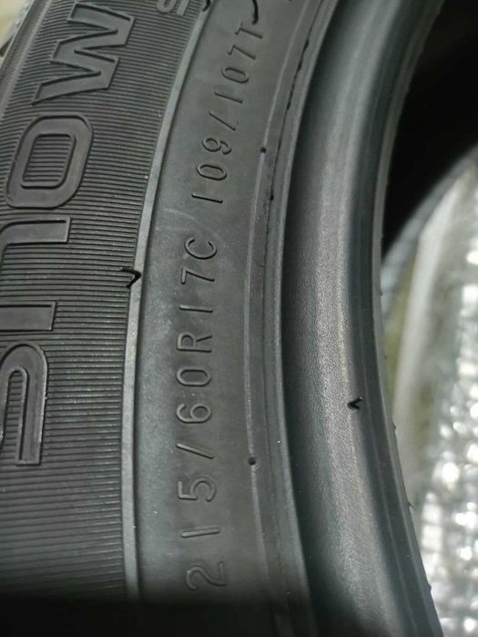 Шини Nokian 215/60R17C. 4шт. Зима 2024р (0692)