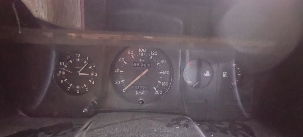 Автомобіль Ford Orion