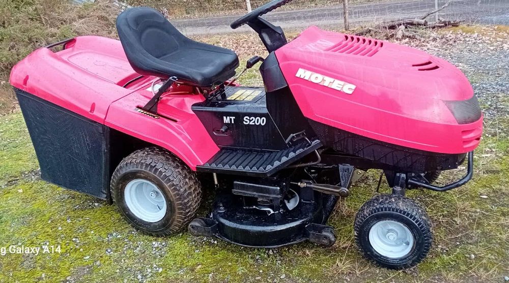 Trator corta relva com cesto 12.5cv