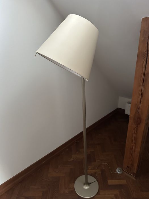 Lampa stojaca artemide