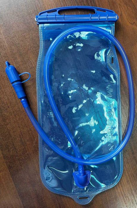 Гідратор (питна система), 2л.