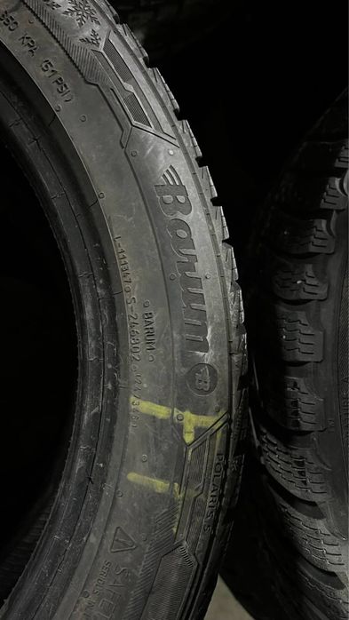 Комплект зимової гуми 225/45/17