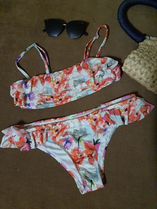 Купальник Pierre Cardin

38