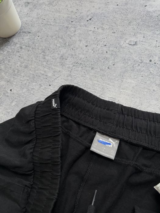 Чоловічі шорти Pumma Essentials Shorts