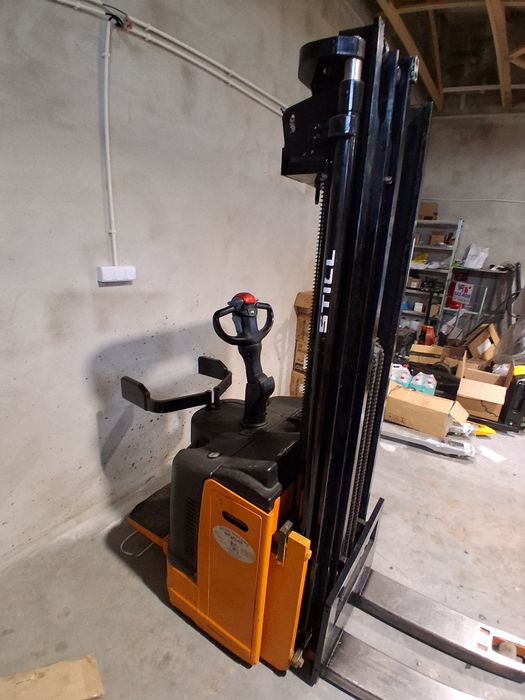 Wózek paletowy z masztem Still EGV-S14, 5 m podnoszenia