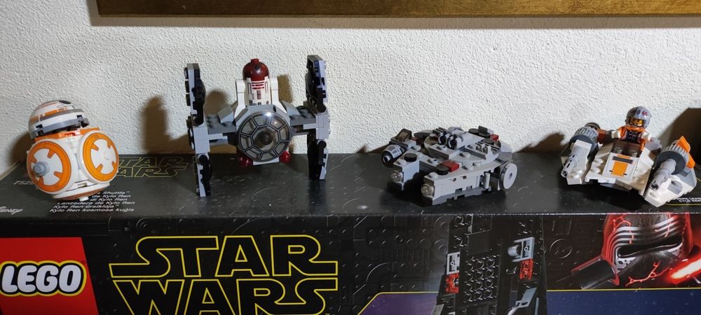 Conjunto de 4 sets mini Lego Star Wars