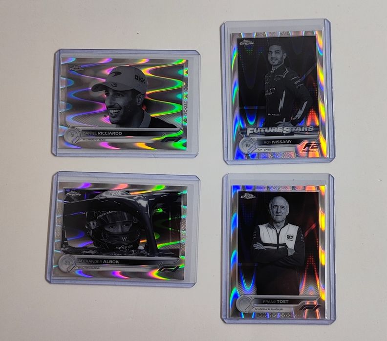 12 Cartas Topps Chrome F1 + 3 Numeradas