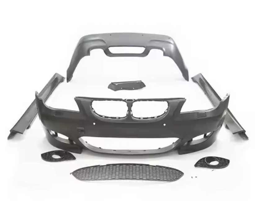 Body Kit Zderzak Przód Tył Progi M5 LOOK BMW E60 03-10 Sedan Zderzaki