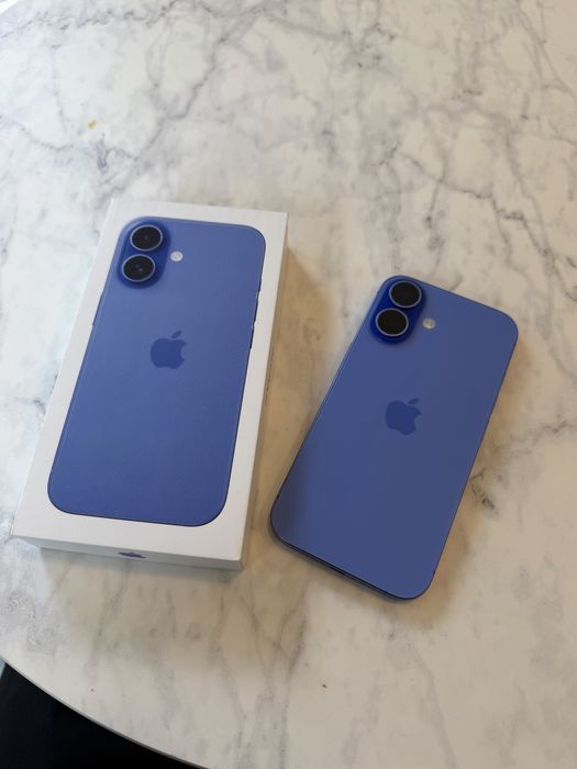 iPhone 16 128GB Azul - Impecável, com Caixa