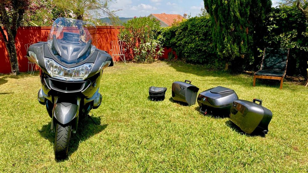 BMW R1200 RT 2013, 63.390 km, equipada como nova