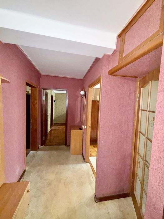 Продаж 4 кімнатної кв вул. Парамонова