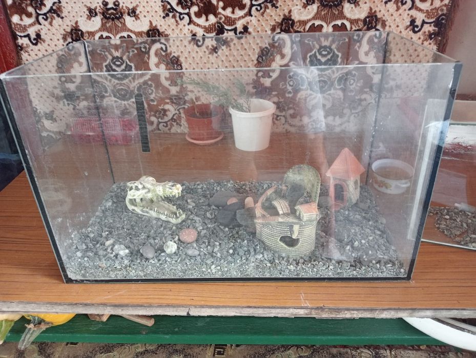 Продам акваріум б/у