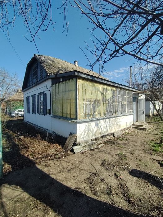 Продам будинок у м. Карлівка