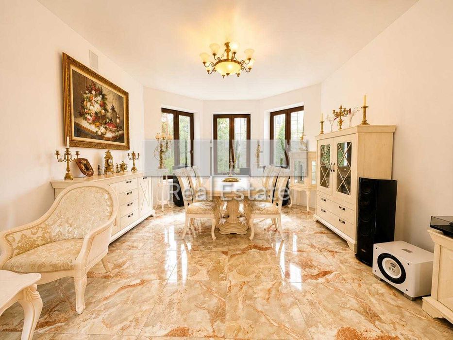Оренда будинку 498 м2 КМ Riviera Village,Лебедівка