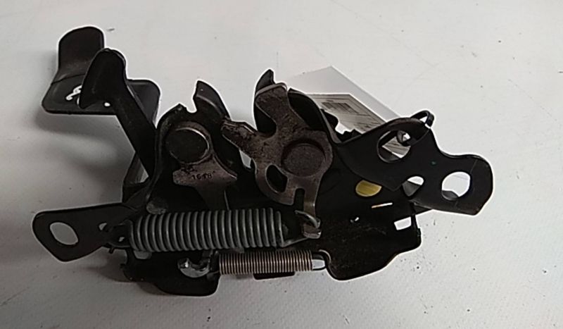 Fechadura / fecho capot NISSAN Juke (F15)