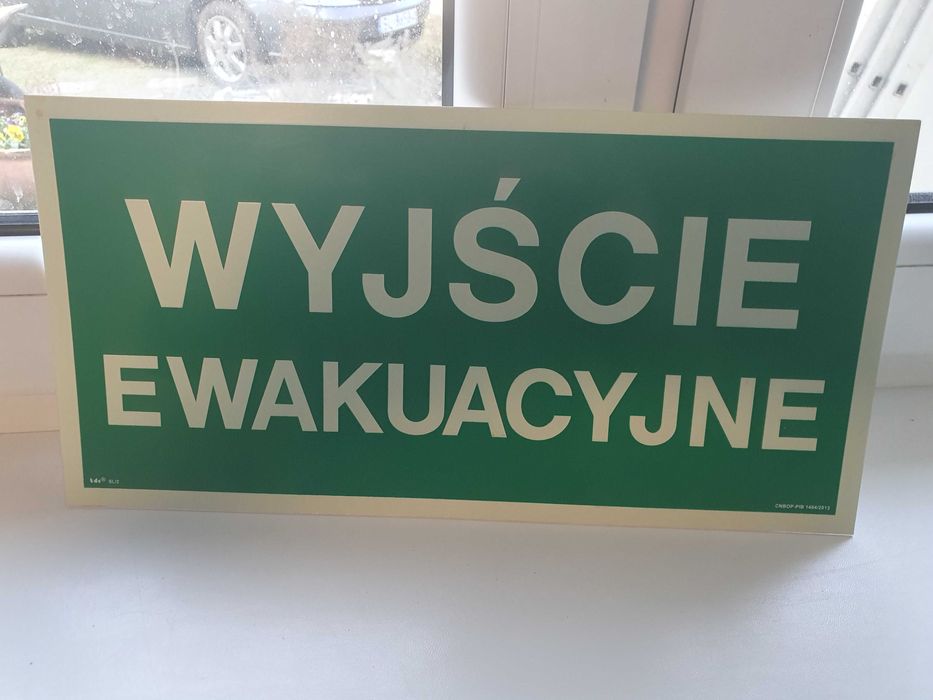 Tabliczka informacyjna  Wyjście Ewakuacyjne