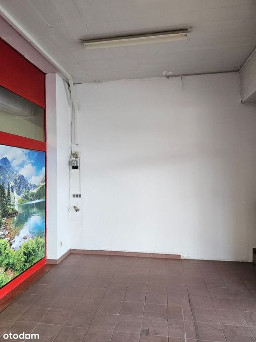 Lokal handlowo-usługowy 10 m² – Krosno, ul. Podkarpacka 3C