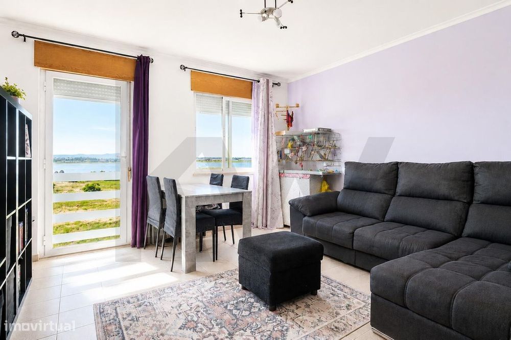 Apartamento com Vista Rio e Campo: Luz Nascente/Poente, Escolas e Comé