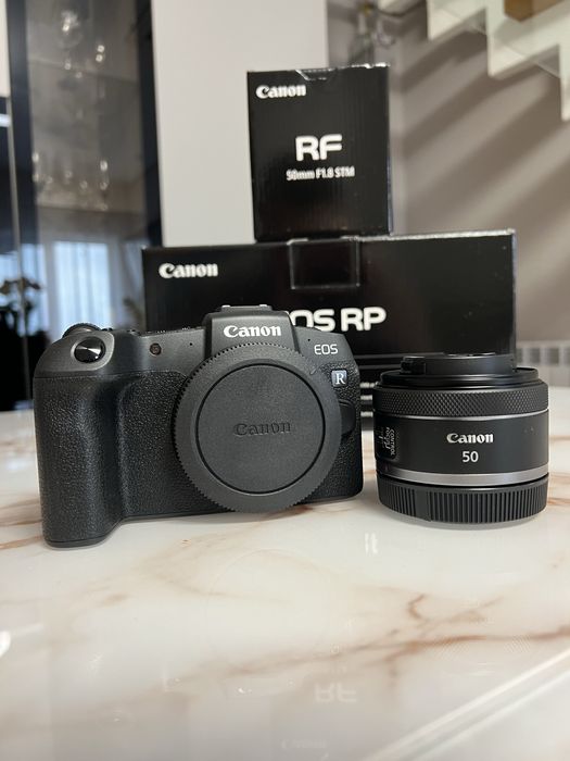 Фотоаппарат CANON EOS RP + RF 50mm f/1.8 STM