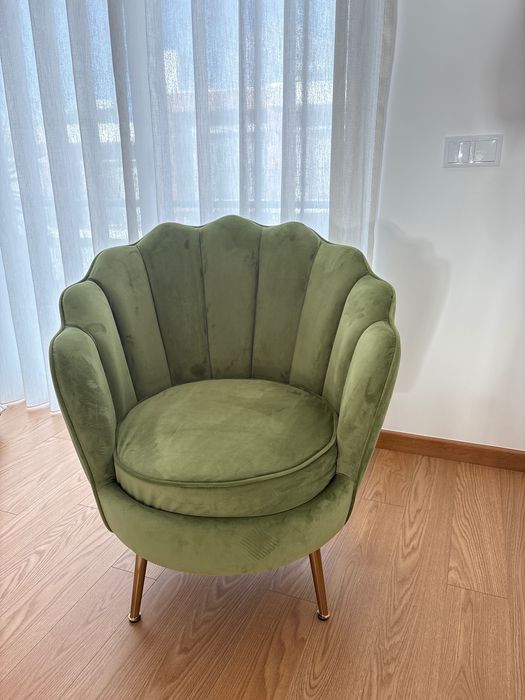 Cadeirão novo veludo