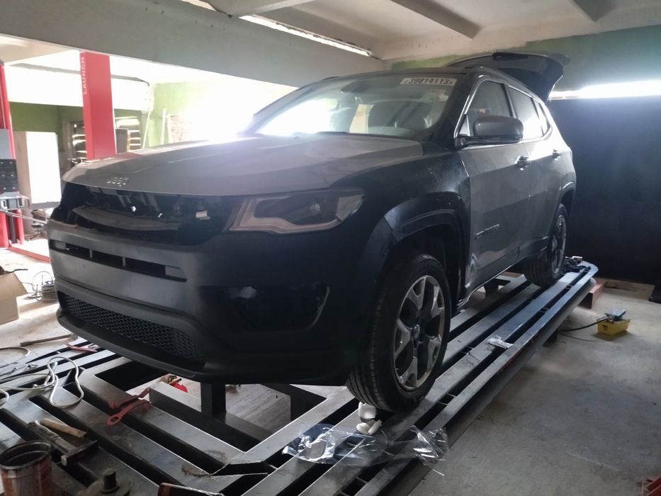 СТО відновлення авто після ДТП зварювальні роботи хімчистка автопідбір