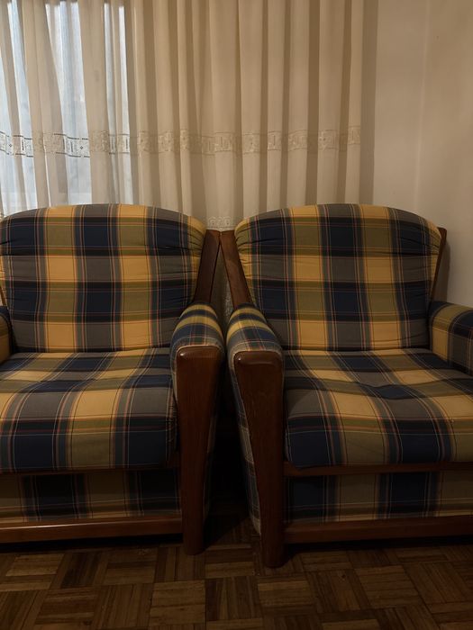 Sofa e Cadeiroes para Casa