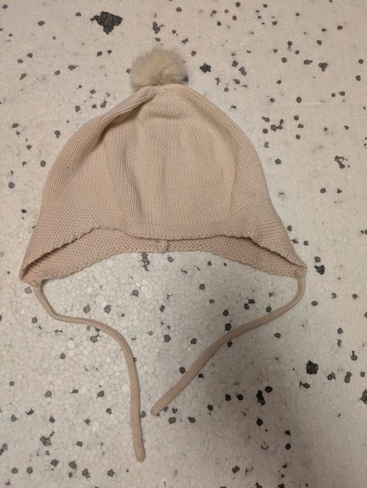 Dzianinowa czapka marki H&M