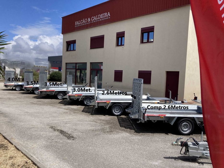 Atrelado Máquina Giratória Reboque Máquina Bocat Traillers escavadora