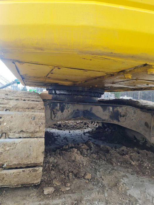 Koparka gąsienicowa Komatsu PC210 LC