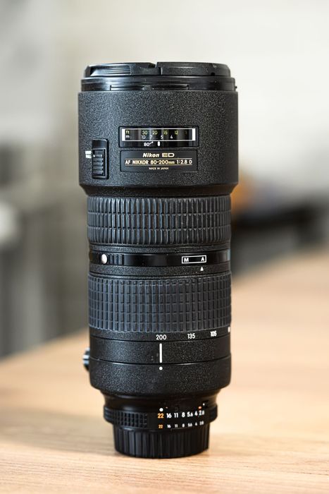 Obiektyw Nikon Nikkor AF 80-200 mm f/2.8D ED