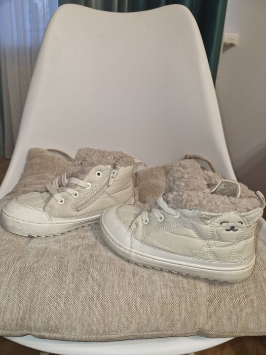 Дитяче взуття 25 розміру