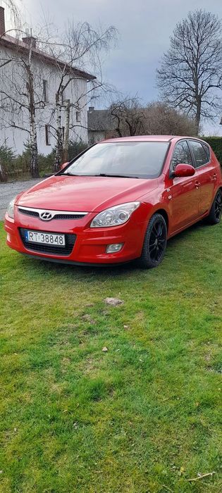 Hyundai I30 HYUNDAI i30 1,4 benzyna 2007 r