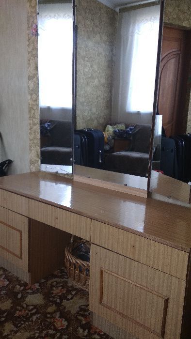 Трельяж с зеркалом